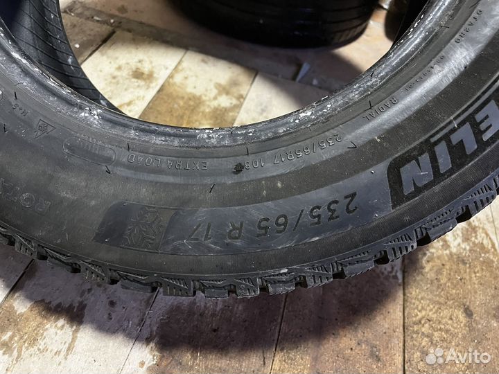 Michelin Agilis X-Ice North 235/65 R17 26K