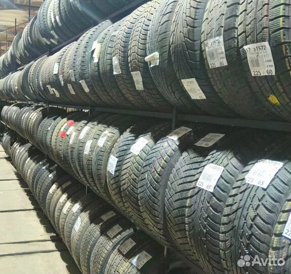 Michelin Alpin 4 215/60 R17 Y
