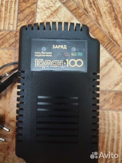 Зарядное устройство Кулон-100