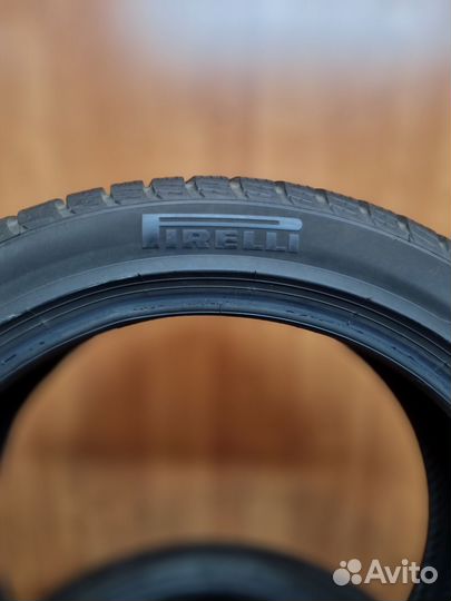 Pirelli Winter Sottozero 3 225/45 R18