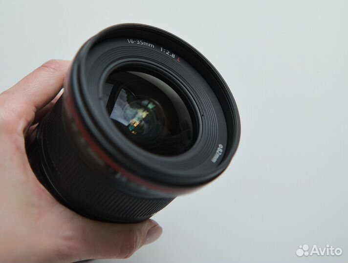 Canon EF 16-35mm f/2.8L II USM