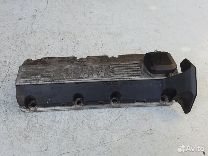 Клапанная крышка Бмв е36 м40
