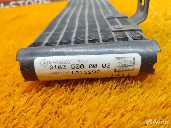 Радиатор масляный Mercedes-Benz M-Class W163