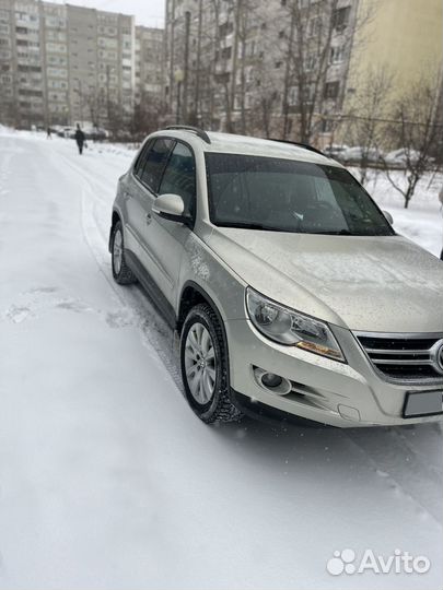 Volkswagen Tiguan 2.0 AT, 2011, 142 380 км