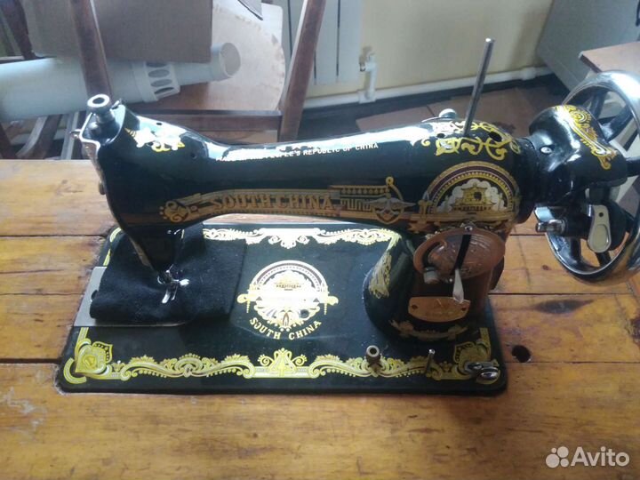 Швейная машина