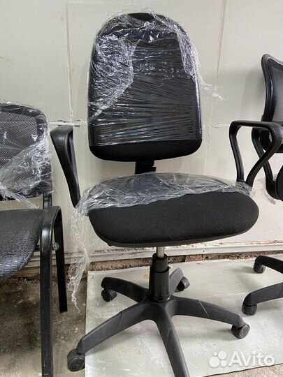 Компьютерное кресло