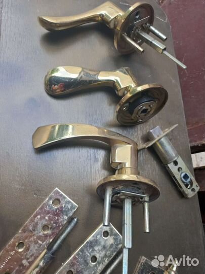 Дверные петли