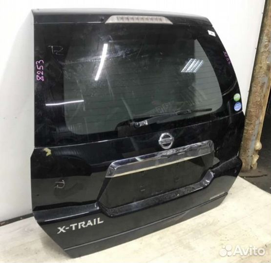 Крышка багажника Nissan X-Trail T31