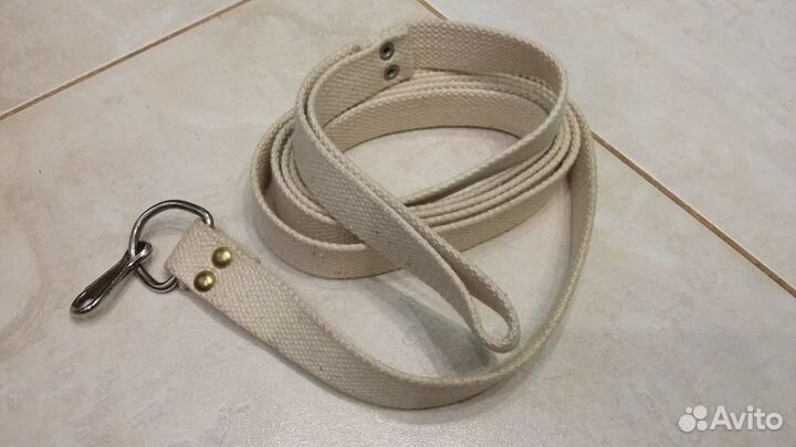 Поводки, ошейник и шлейка для собак