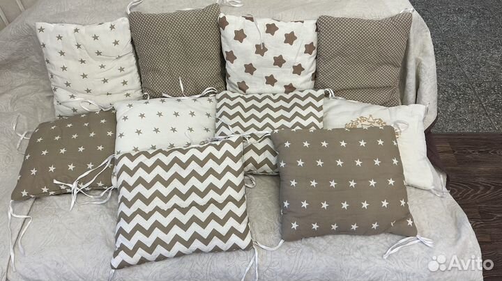 Бортики на кроватку