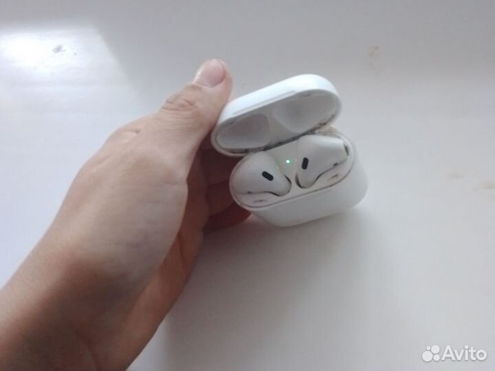 Продам аирподс ориг