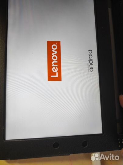 Планшет yoga tab 3