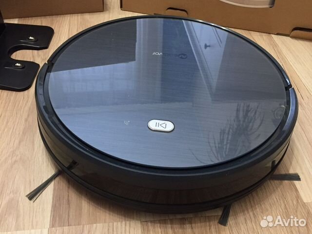 Робот-пылесос neatsvor x500