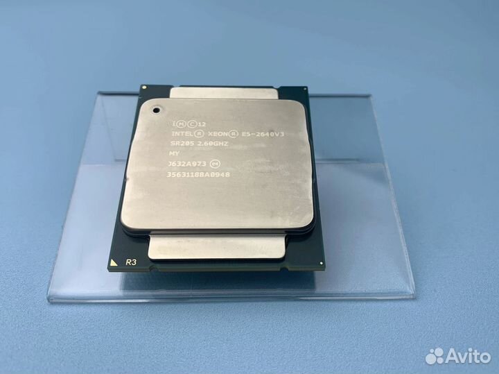 Процессор Intel Xeon E5-2640v3