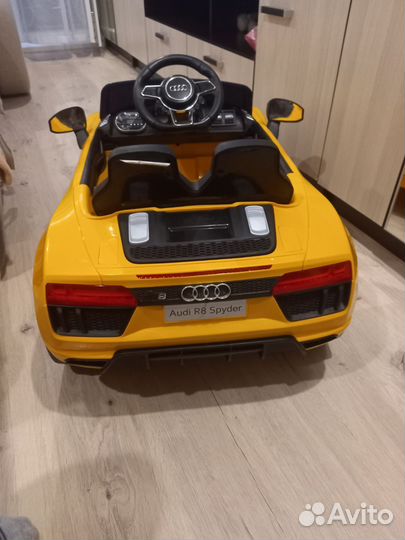 Детский электромобиль бу