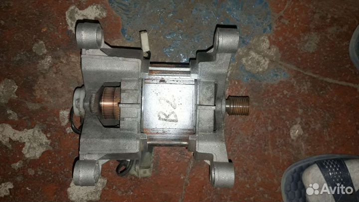 Двигататель стиральной машины