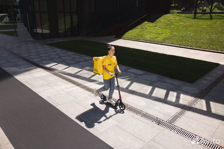 Яндекс Курьер РФ/18+