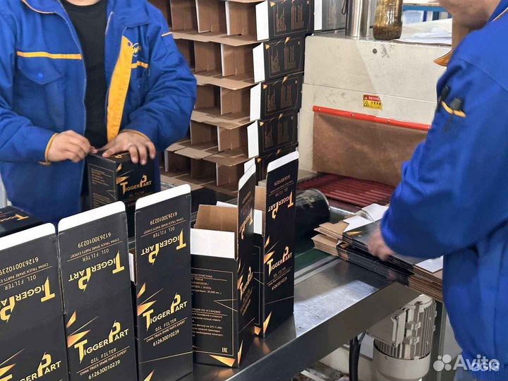 Фара передняя левая X3000 тягач DZ97189723251 shaa