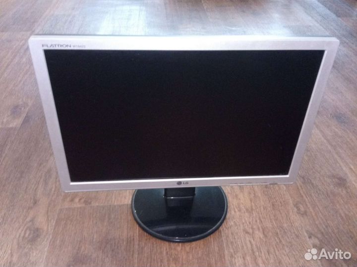 Монитор LG Flatron w1942s