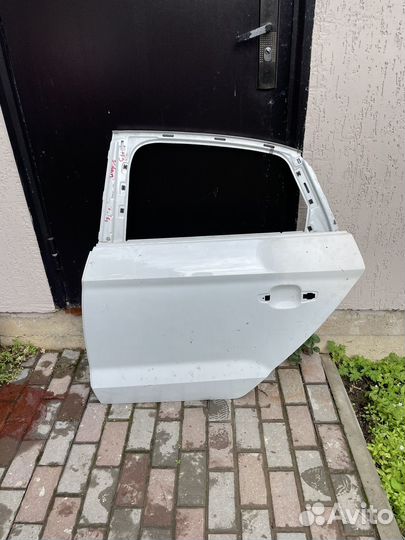 Дверь задняя левая audi a3 8v