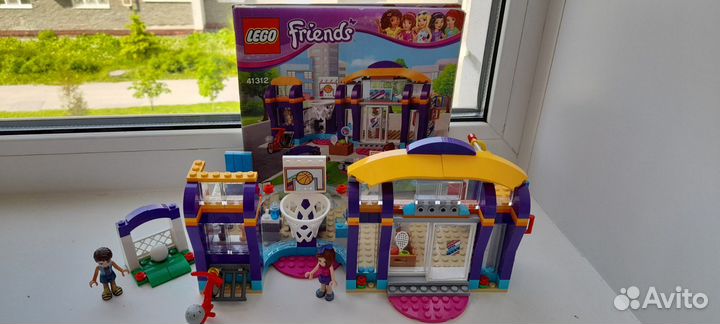 Лего френдс оригинал