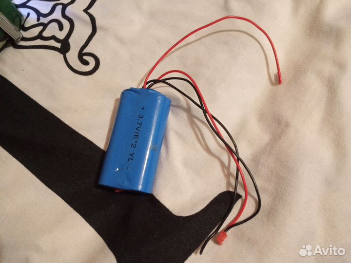 Колонка hoco + часы +АКБ 3.7V + Чехлы