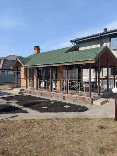 Дом 300 м² на участке 14 сот.