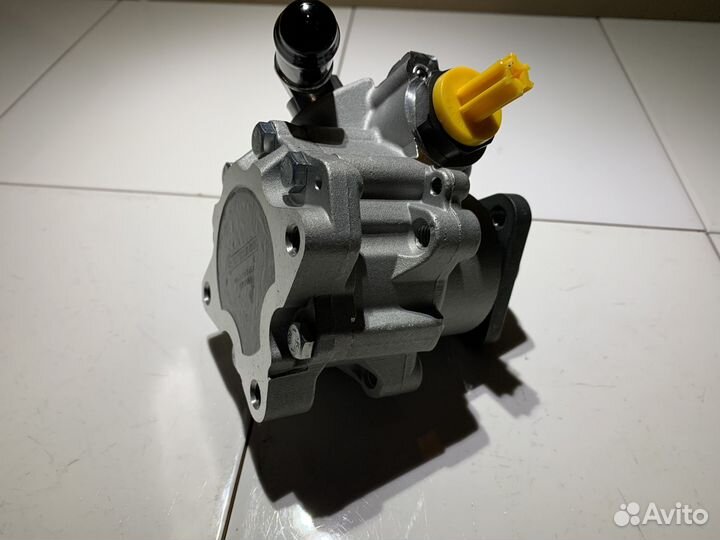 Насос гидроусилителя Audi A6 1.8-1.9TDi 97-05