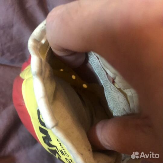 Боксерские перчатки детские возраст 6-8 лет