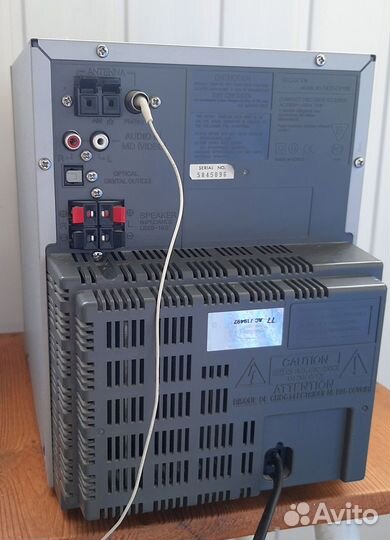 Музыкальный центр Sony CMT-CP100 без колонок бу