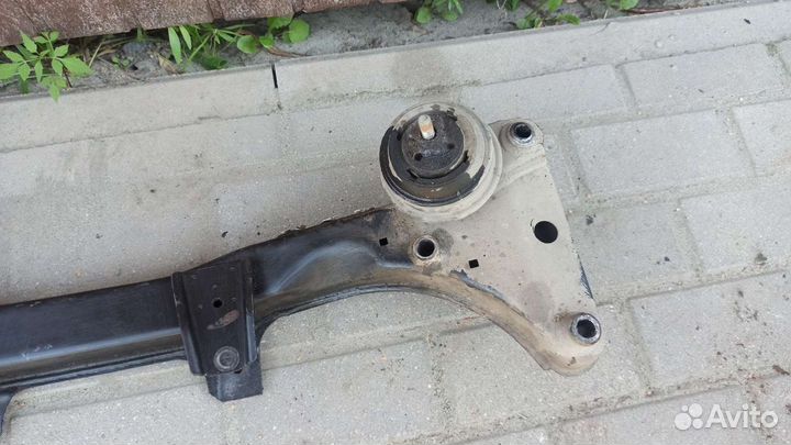 Передняя балка бмв е36