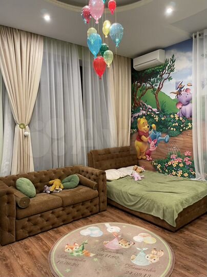 Коттедж 800 м² на участке 16 сот.