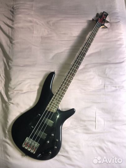 Бас Ibanez SR300