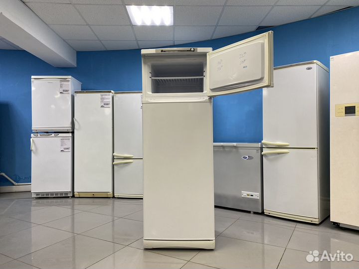 Холодильник Indesit / Гарантия / Доставка