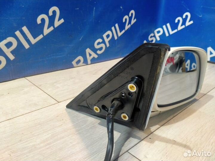 Зеркало правое Toyota Mark Ii GX-110 1GFE 2003.09