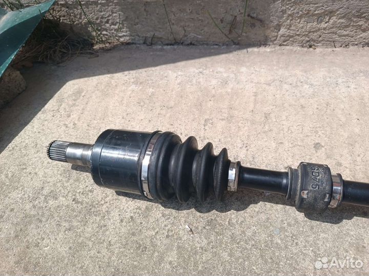 Вал в сборе приводной левый мазда 6 gh