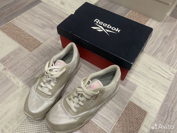 Кроссовки женские Reebok 40 размер