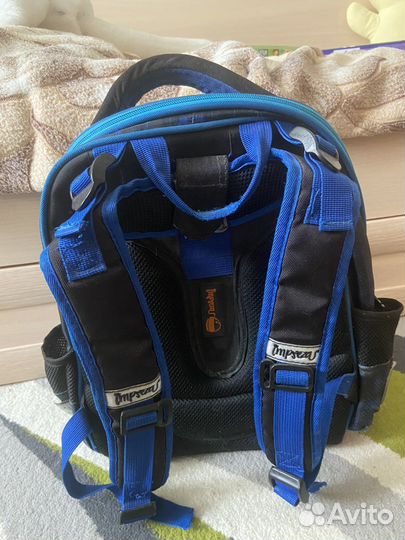 Школьный рюкзак