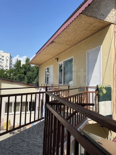 Комната 57 м², 1/2 эт.