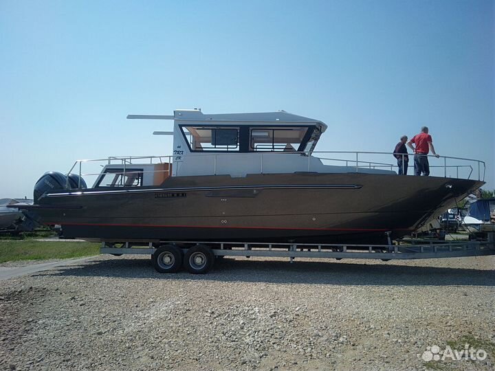 Маломерный моторный глиссирующий катер T-Rex 44CR