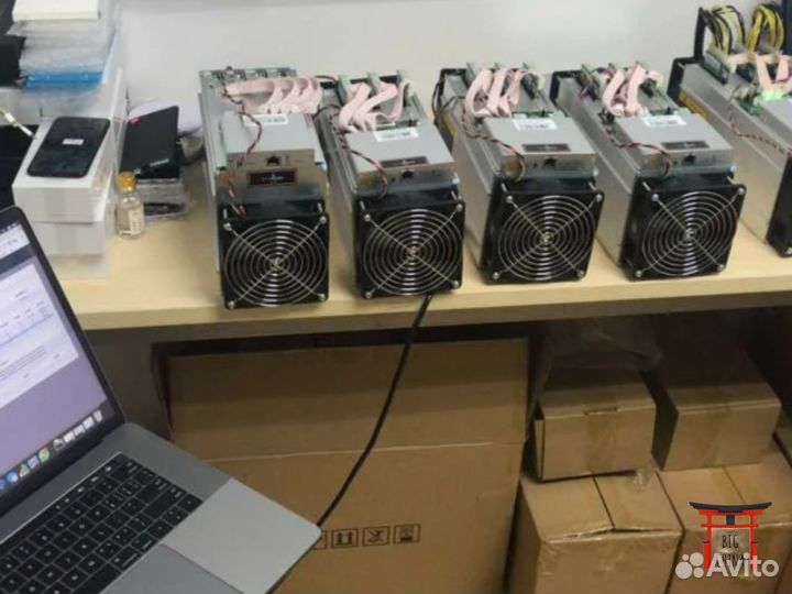 Asic майнер Whatsminer M30S+ 108 Th/s