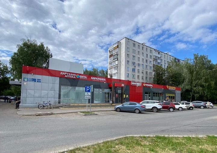 Помещения 18.7 м² и 147 м²