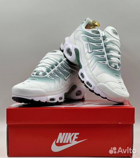 Nike Air Max Plus