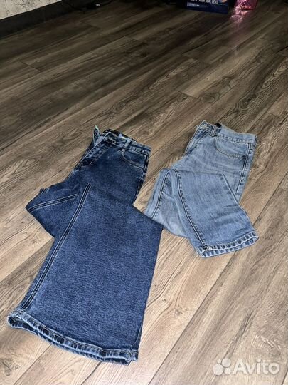 Джинсы широкие