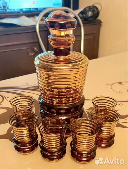 Штоф Bohemia с 6 стопками