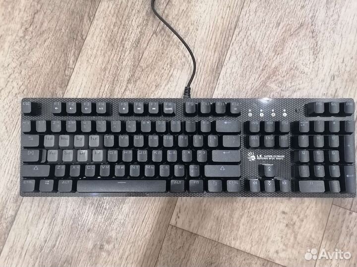 Механическая клавиатура