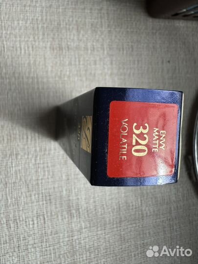 Помада Estee Lauder envy matte 320 volatile