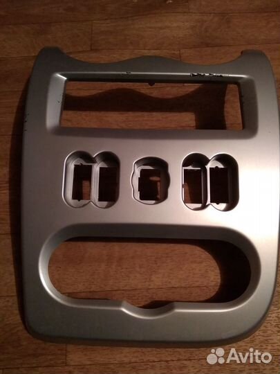 Переходная рамка Renault Sandero