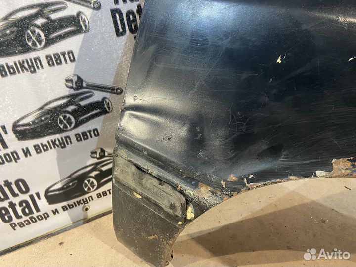 Крыло переднее правое audi 80 b3