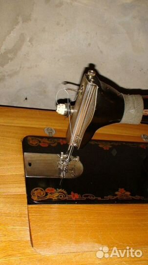 Швейная машина